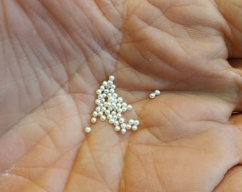 Perlas sueltas blancas perforadas a la mitad, de 1,5 a 1,7 mm