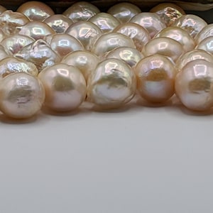 Grote losse zoetwaterparel 14 mm x 14 mm - barokparel met hoge glans, niet geboord - losse grote parels