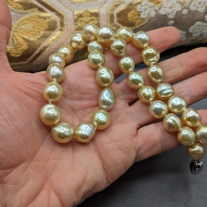 Large South Sea Golden Cultured Baroque Pearl Necklace 11 x 14 mm 32 Pearls One Touch Silver 18.5 Inches Length Clasp PearlExporting