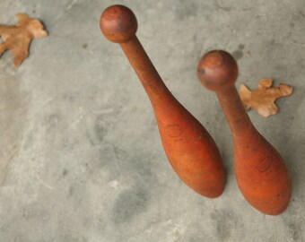 Vintage Wooden Striped Juggling Gymnastics Calisthenics Clubs Pins