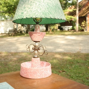 Yummy Lampe, Funktionsfähig, Mid Mercury, Atomic Lampe, Grün, Pink, Keramik, Fiberglas Schirm, High End Dekor