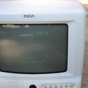 Set Design, Working, RCA, TV/Radio, 1996, Halloween Costume, Photography, Television Screen, Retro TV, Electronics, Home Decor, Gaming