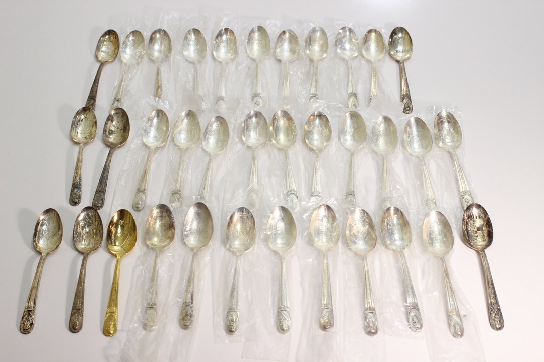 SALE Set of 35, Presidential Spoons, International Silver, Spoons