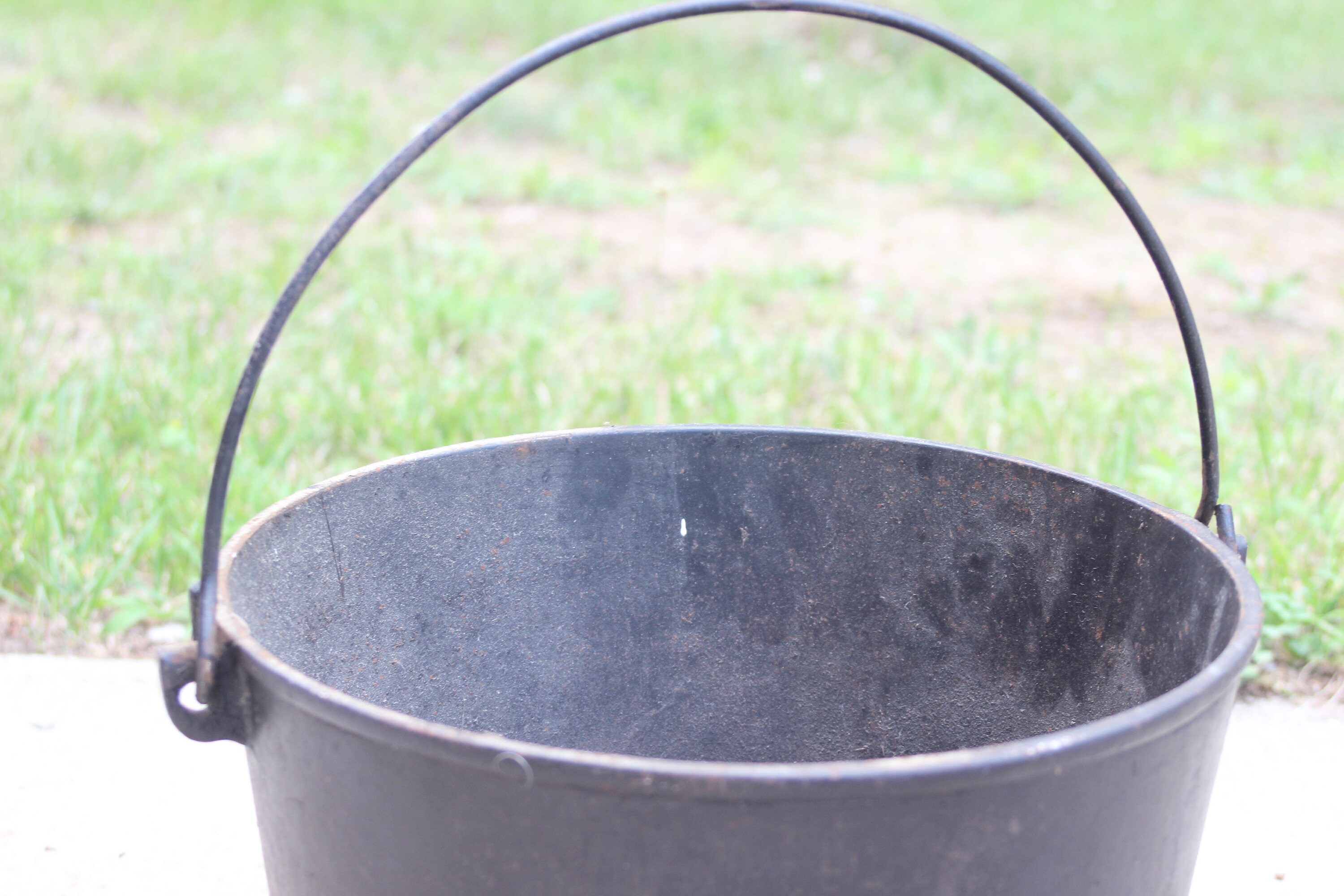 Antique Cauldron Marked 8 Cast Iron Pot Kettle Cauldron Etsy