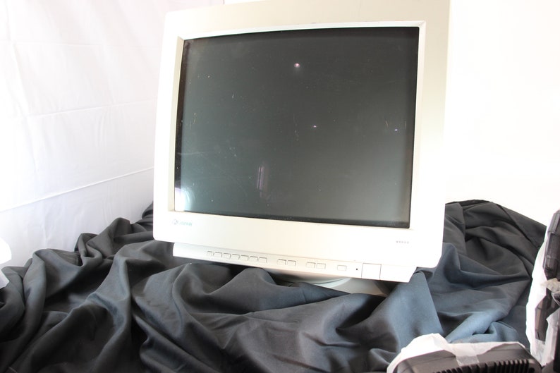 Vintage Gateway 1998 Computer Monitor VX900 Vintage Gaming Etsy