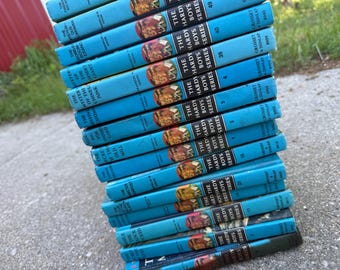 15 Hardy Boy Books, 1970s hardy boys books, hardy boys