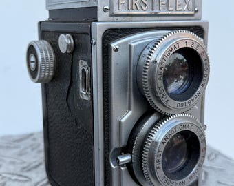8ミリフィルム映写機 Bauer T4 ドイツ製 Bauer T4 Projektor in action S8 & N8 - YouTube