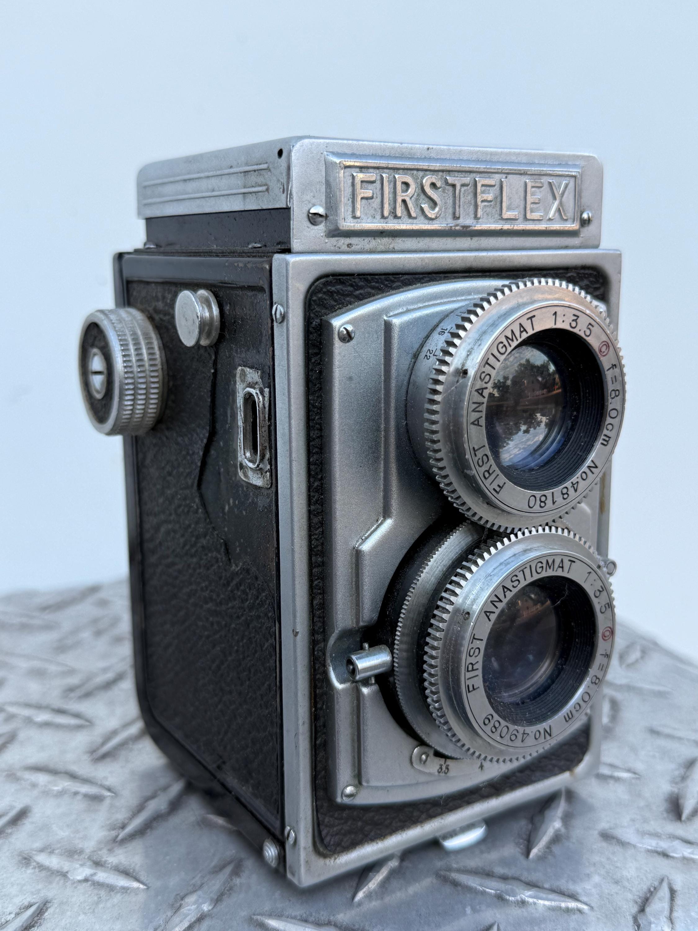 Firstflex 6x6, 120 Film Vintage, TLR Tokiwa Twin Lens, Medium