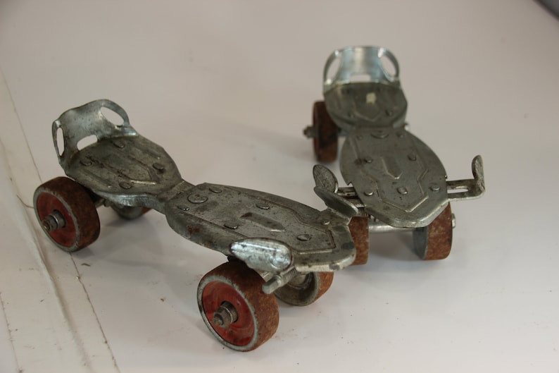 Vintage Speed King Roller Skates Home Decor Sport Etsy