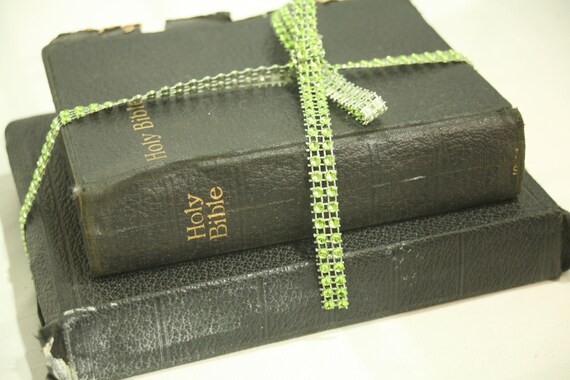 ビンテージ　HOLY BIBLE 聖書　2冊セット ビンテージ HOLY BIBLE 聖書 2冊セット ビンテージ HOLY BIBLE