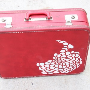 Vintage 1960s, Red SuitCase, Wedding Card Box, Vintage Suitcase, Card Box, Storage, Home Decor, Party, Set Design, Home Storage, Red Decor