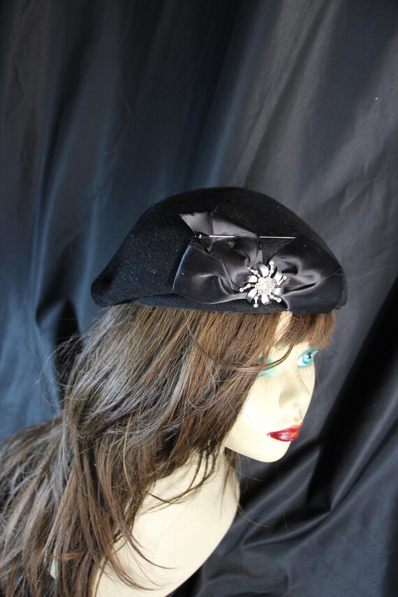 Vintage, Felted Women's Hat, Women's Winter, Winter Accessory, Christmas Hat, Winter, Hat for Her, Cute Hat