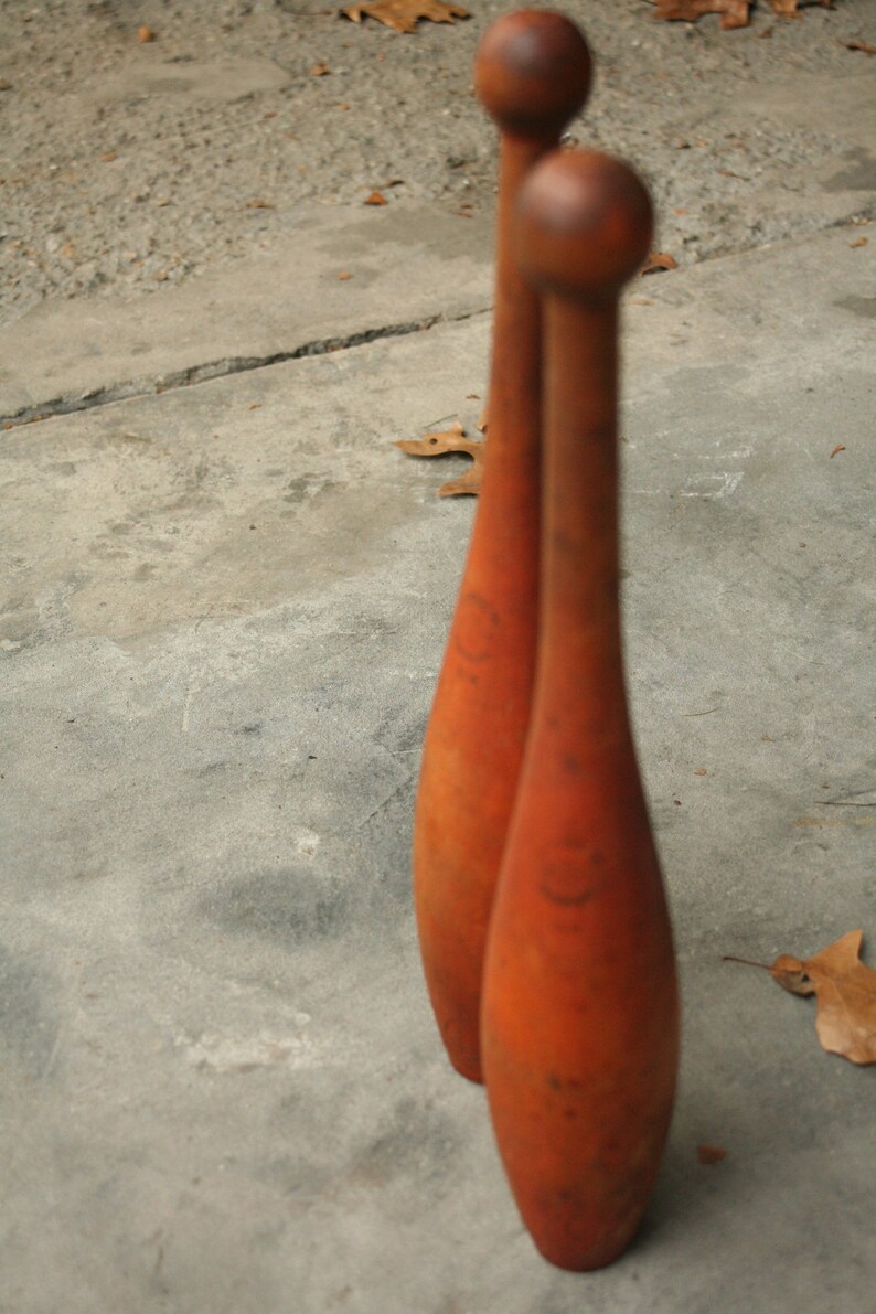 Set of 2 Clubs Juggling Pins Wood Juggling Pins Exercise Etsy