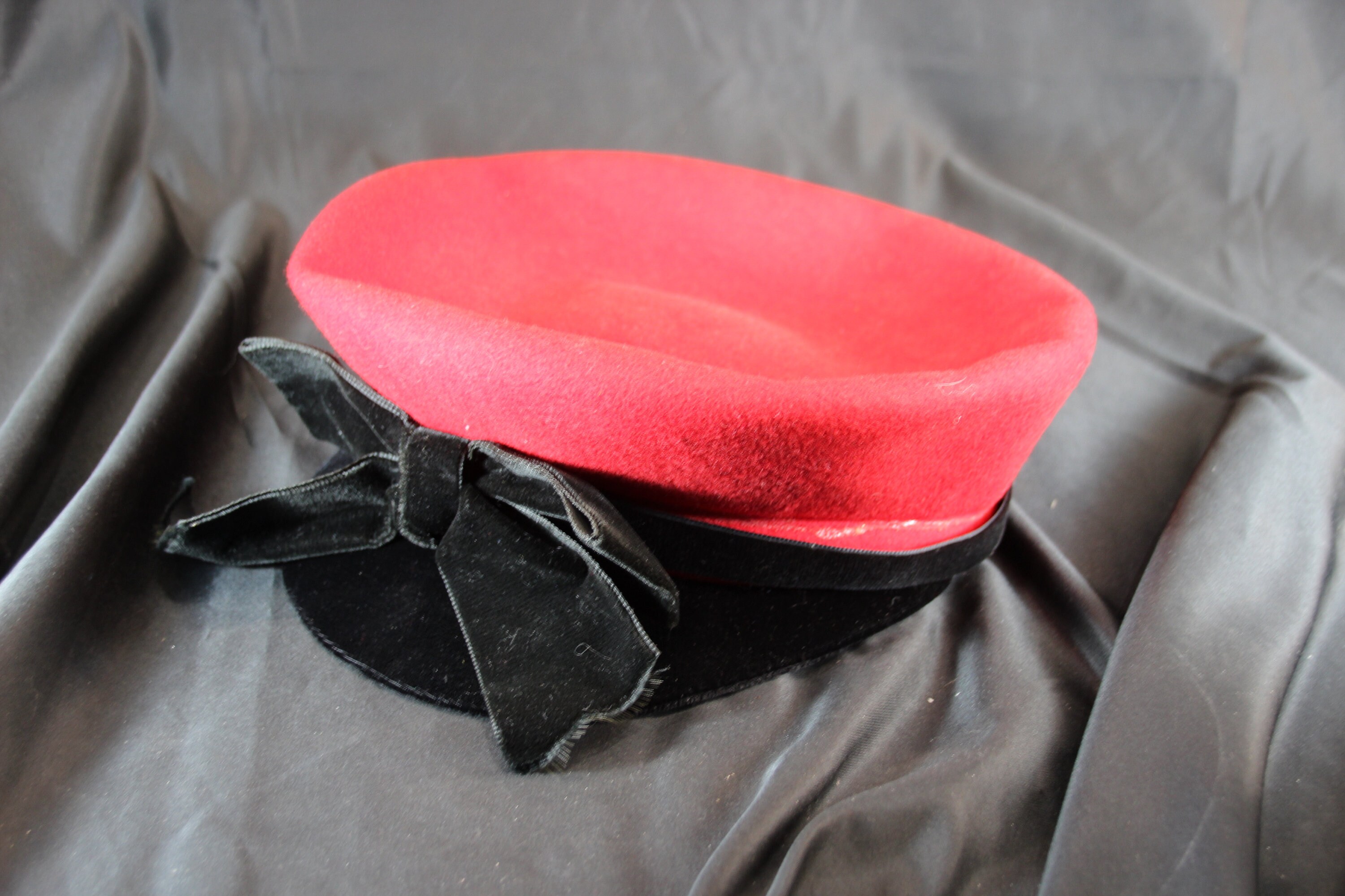 Vintage Red Wool, Hat, With Satin Brim, Satin Bow, 1990s  display picture 2