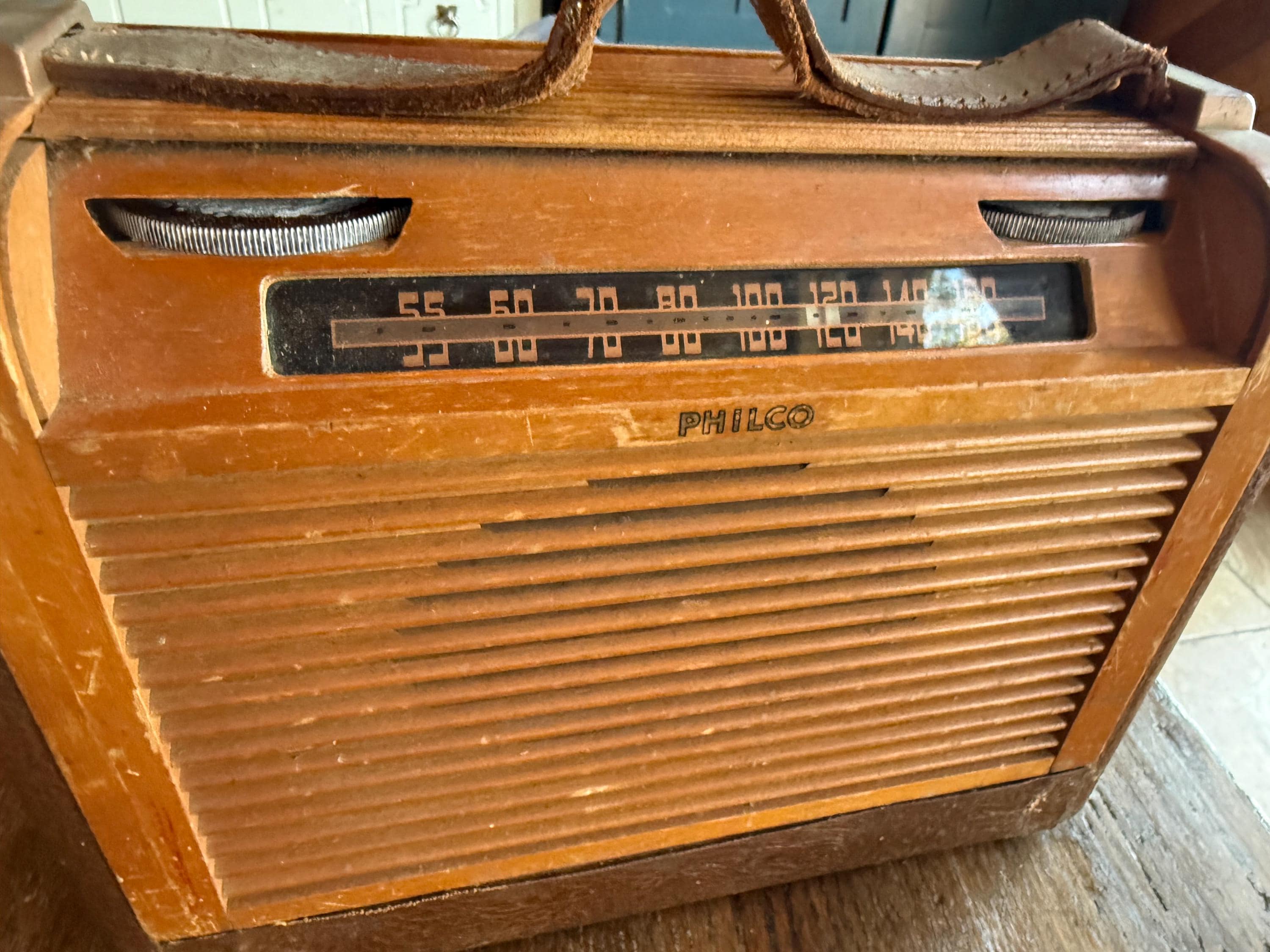 作動品⭐︎Philco（フィルコ）製のヴィンテージ真空管ラジオ 1940s philco radio - Etsy 日本