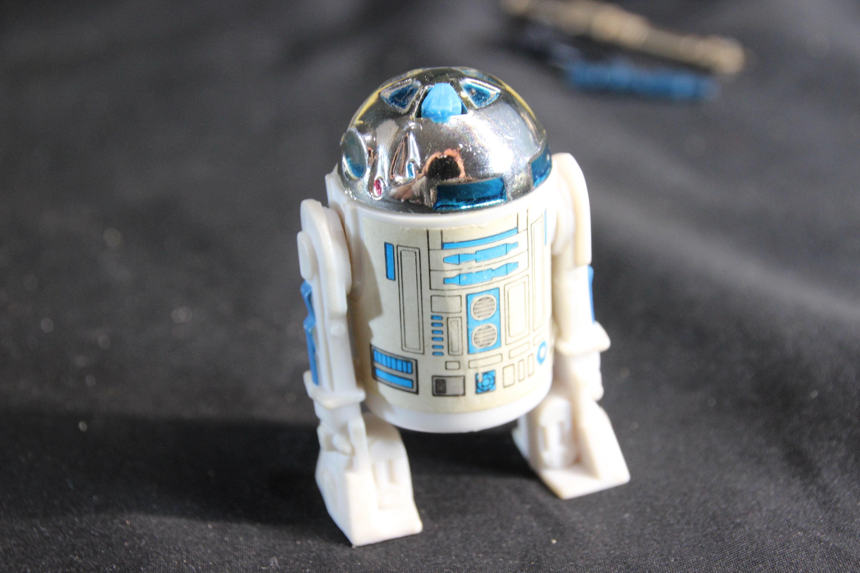 スターウォーズ　オールドケナー　R2D2 1977年　ホンコン製 ヴィンテージ 1977 スターウォーズ R2-D2 ケナー アクションフィギュア