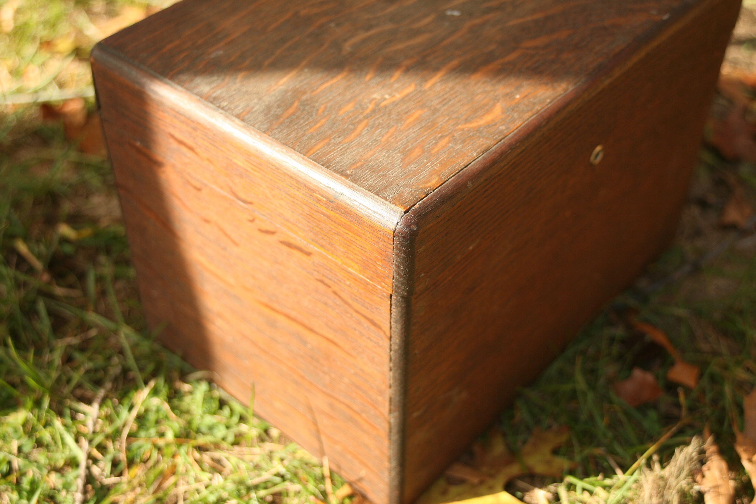 Antique, Solid Tiger Oak, Copper Lined, Jewett Humidor, Buffalo