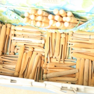 80 Vintage Wooden Clothespins, Wood Clothespins, Clothspins,Outdoor Decor, Garden Decor