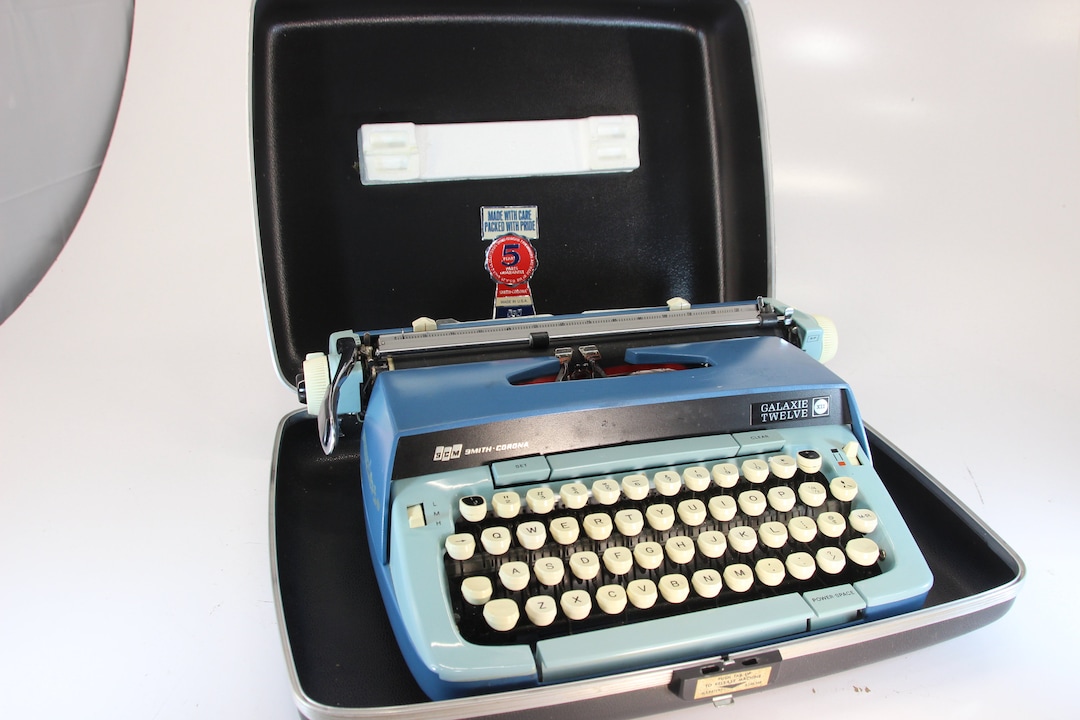Vintage, Galaxie Twelve, Typewriter, Smith Corona, Portable Vintage, Galaxie Twelve, Typewriter, Smith Corona, Portable