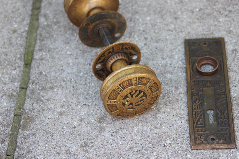 Antique Brass Door Knob With Plates Vintage Door Knob Etsy