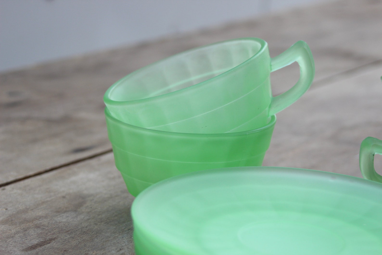 Set of 8 Green Uranium Glass Mug Tea Cup Satin Glass Etsy