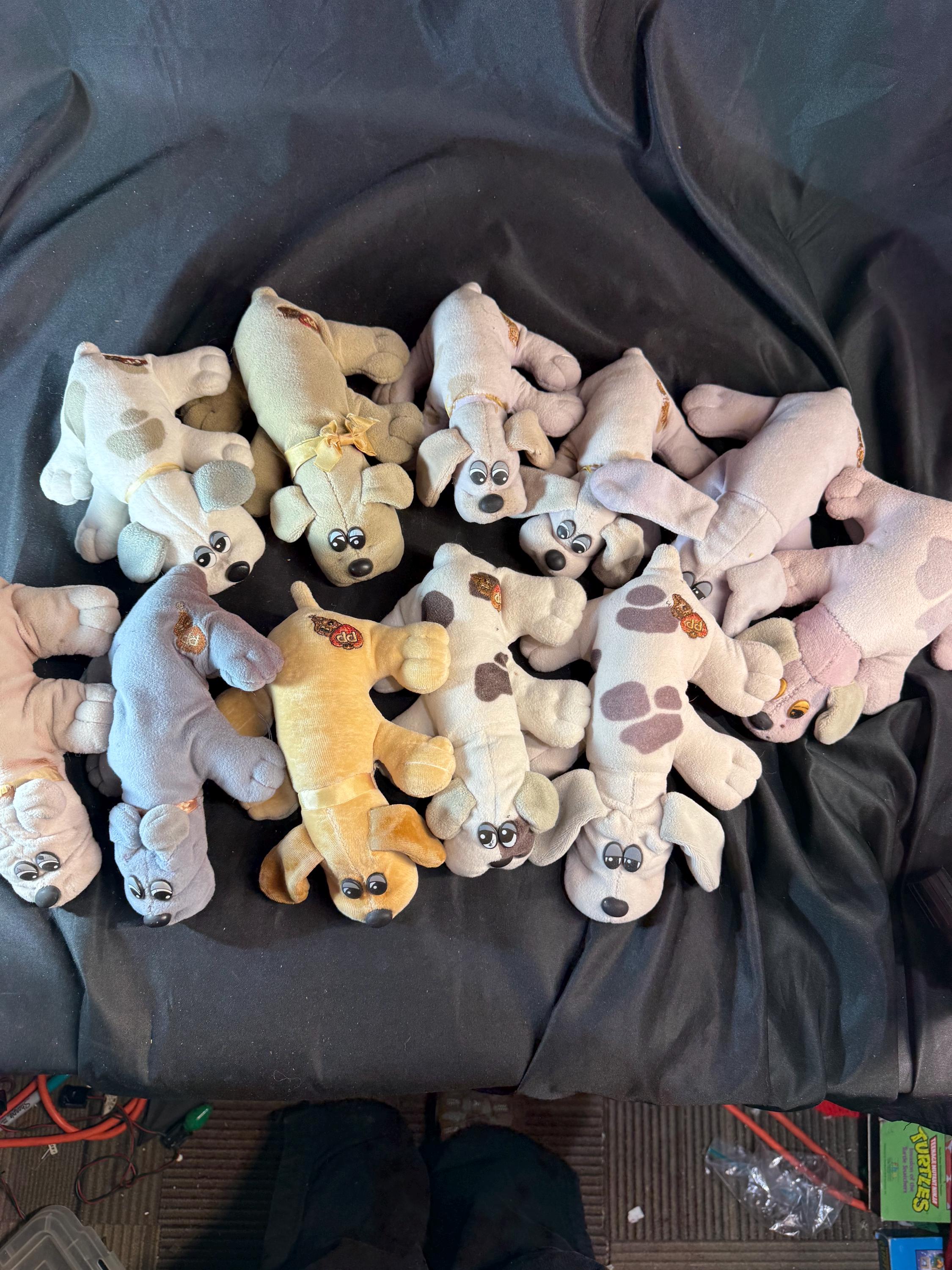 11 Vintage Pound Puppies, Dog Stuffed Animals, 1990s, 1980, Originals, Toy, Dog, Collectible Puppies,