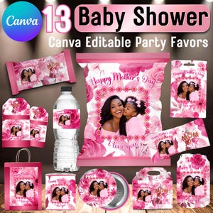Op de afbeelding: Een verzameling roze babyborrel-bedankjes, waaronder snoepwikkels, waterflesetiketten, cadeauzakjes en dozen. De bedankjes bevatten een foto van een moeder en kind met de tekst "Happy Mother's Day" en "I love you."