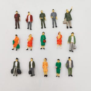 15-Piece HO Scale Miniature People, 1:87 Painted Figures for Model Railway Diorama,Miniature People for Train Layouts and Dioramas