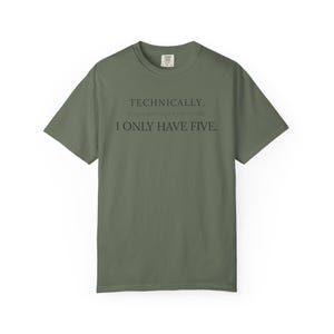 Grappig shirt kip moeder technisch gezien heb ik er maar vijf T-shirt gekke kip dame cadeau Moederdag achtertuin kip keeper tshirt boerderij mama afbeelding 13