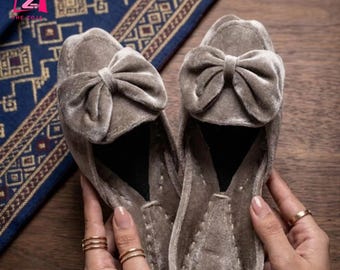 Silver Velvet Bow Khussa handcrafted with a luxurious velvet finish and an elegant oversized bow, creating a refined and sophisticated look