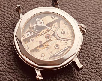 Custom-made mechanical watches with exquisite movements handcrafted by master watchmakers. Any style can be customized. perfect gift