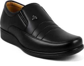 Chaussures homme en cuir noir à enfiler, mocassins décontractés, chaussures de marche confortables, chaussures minimalistes pour tous les jours.