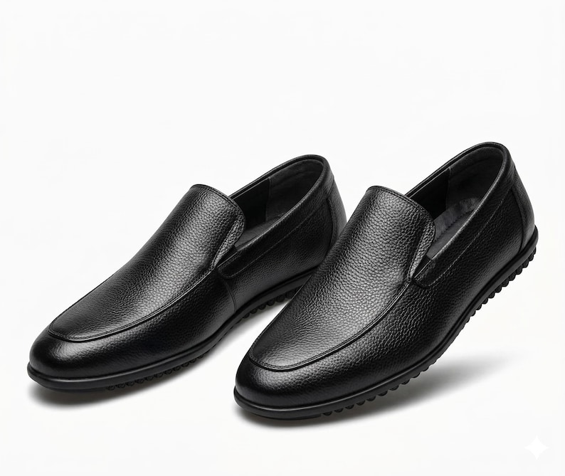 Hochwertige schwarze Herren-Loafer aus echtem genarbtem Leder – bequeme, handgefertigte Herren-Freizeitschuhe, luxuriöse Mokassins Bild 1