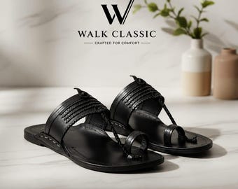 Sandales pour hommes en cuir noir faites à la main, Kolhapuri Chappal pour hommes, sandales plates ethniques à bout ouvert, confortables pour l'été.