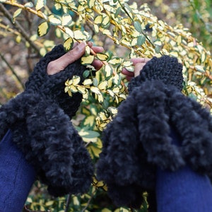 Ebony Empress Fingerless Gloves with Faux Fur Detail/Black Crochet Fingerless Gloves/Wool Hand Warmers/Crochet Wool Mittens/Black Wool Mitts image 3