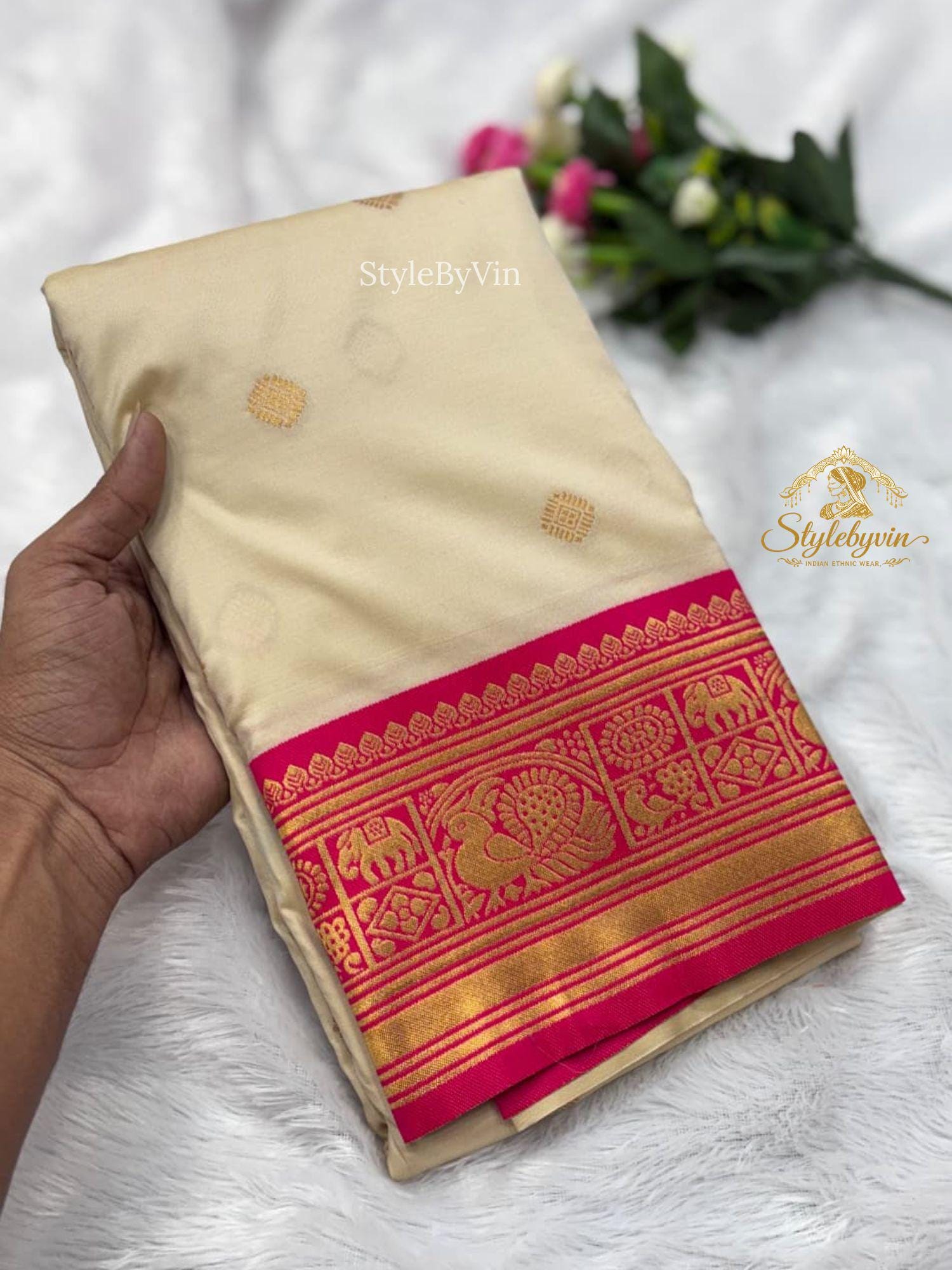 New Kanjivaram Soft Silk Saree for women with Gold jari, Wedding Indian Sarees with Blouse