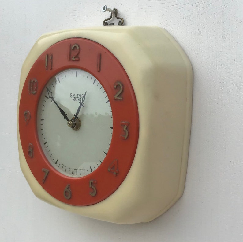 Smiths Sectric Battery Operated Clock Recycled Wall Clock Etsy Australia
