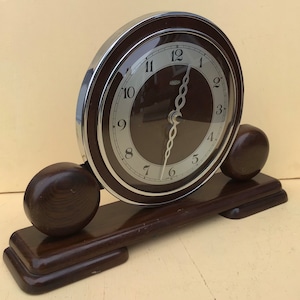 Metamec Vintage Mantel Shelf Battery Clock Recycled