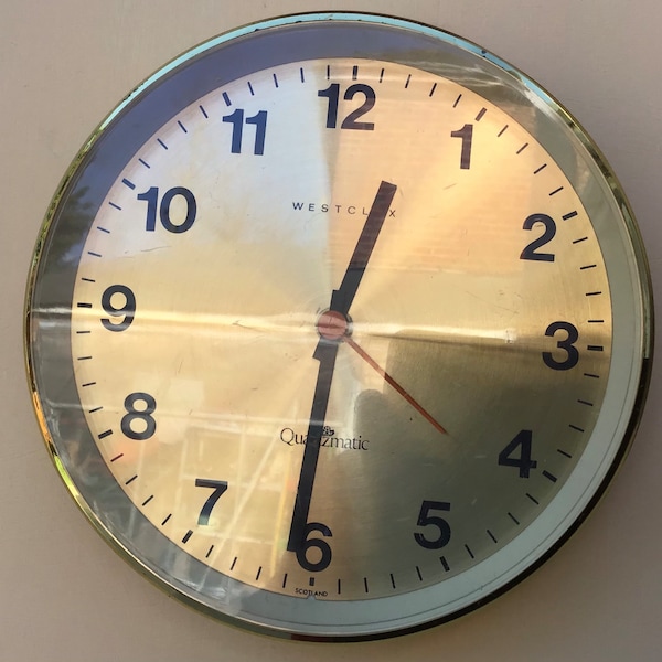 Westclox battery clock
