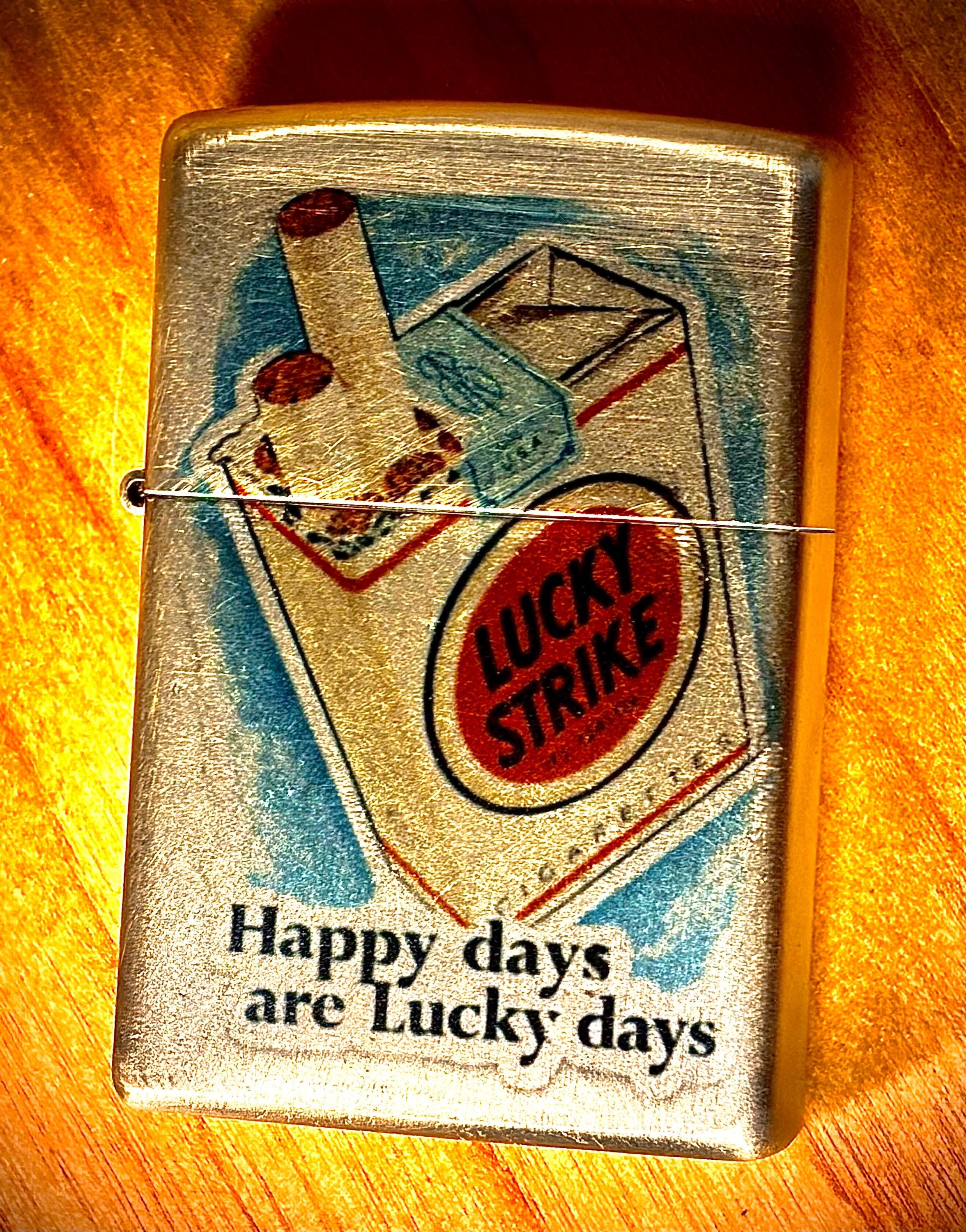 Lucky Strike Lighter