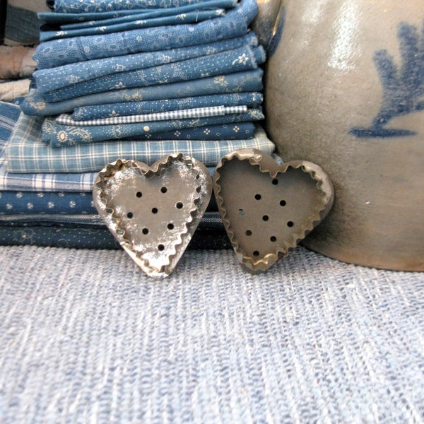 2 Antique Tin Strap Handle Cookie Cutters Folky Ruffled Hearts