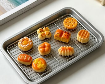 5pc Food Magnet Set: Mini Freshly Homemade Bakery, Adorable Whiteboard/Pegboard Magnet, Realistic Miniature Fridge Magnets For Kitchen Decor