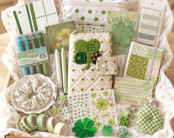 Deluxe Green Stationery Set, 30pcs Clover Journal Kit, A6 Quilted Book Sleeve, Pencil Case, Pens & Stickers, Journaling Study Gift for Her