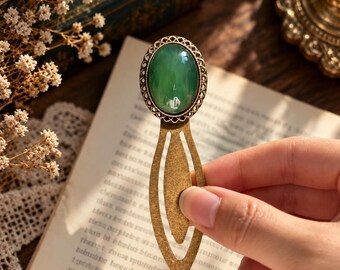 Vintage Bookmark: Antique Agate Bronze Book Accessory for Readers, Personalise Metal Page Marker, Dark Academia Gift