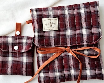 Checkered Fabric Kindle Sleeve: Handmade Plaid E-Reader Sleeve Pocket With Bow, Burgundy Gingham Journal Cover, Book Cover, Graduation Gift