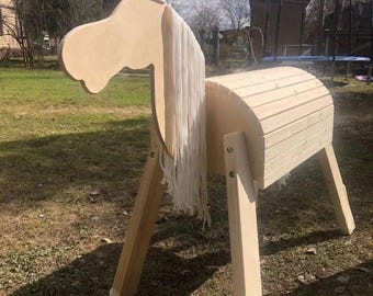 Cavalinho de madeira para crianças, brinquedo artesanal para montar ao ar livre, cavalinho de escalada Montessori, cavalinho para brincar no jardim, brinquedo de faz de conta para crianças.
