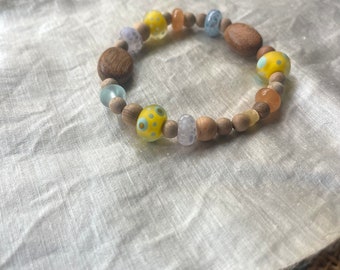 Aromatherapy Bracelet, Fragrant Australian Sandalwood, lamp work beads from the UK , vintage beads