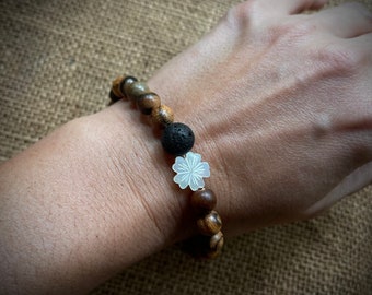 Mother of Pearl Aromatherapy Bracelet