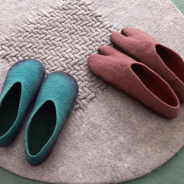 Tabi felt slippers - large made to order wet felted minimalist unisex designer glove shoes