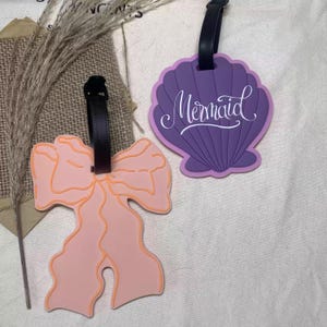 Adorable étiquette de bagage en caoutchouc souple en forme de papillon, porte-carte d'identité avec nœud papillon, étiquette nominative anti-perte pour sac de valise de voyage